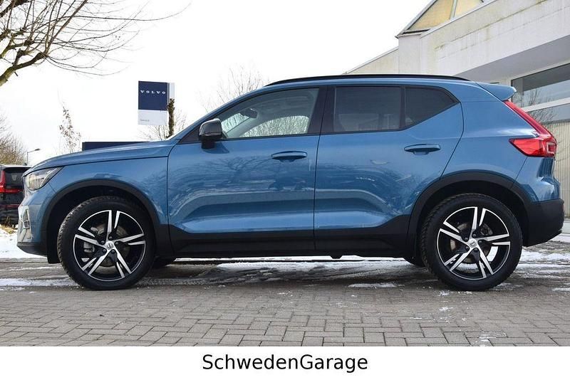 Gebraucht Volvo XC40 Plus 197 PS (144 kW) 2025 Blau SUV