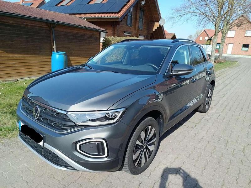 Gebraucht VW T-Roc Move 150 PS (110 kW) 2024 SUV