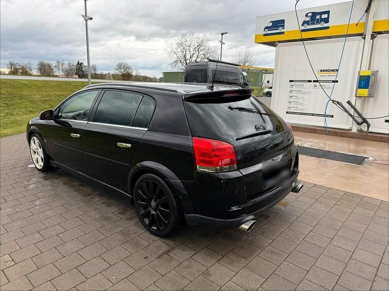 Gebraucht Opel Signum OPC 211 PS (155 kW) 2004 Schwarz Kleinwagen