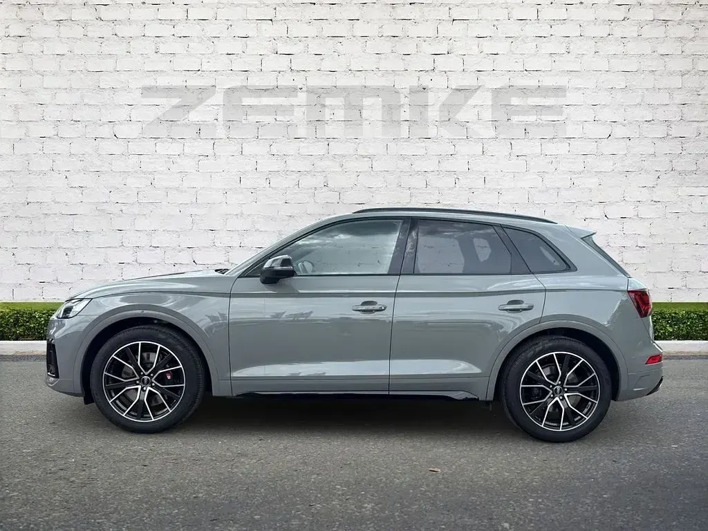 Gebraucht Audi SQ5 Ambiente 341 PS (250 kW) 2022 Quantumgrau SUV
