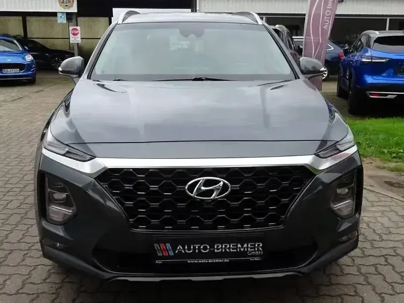 Gebraucht Hyundai Santa Fe Premium 200 PS (147 kW) 2019 Rain forest (r2f) (metallic) SUV