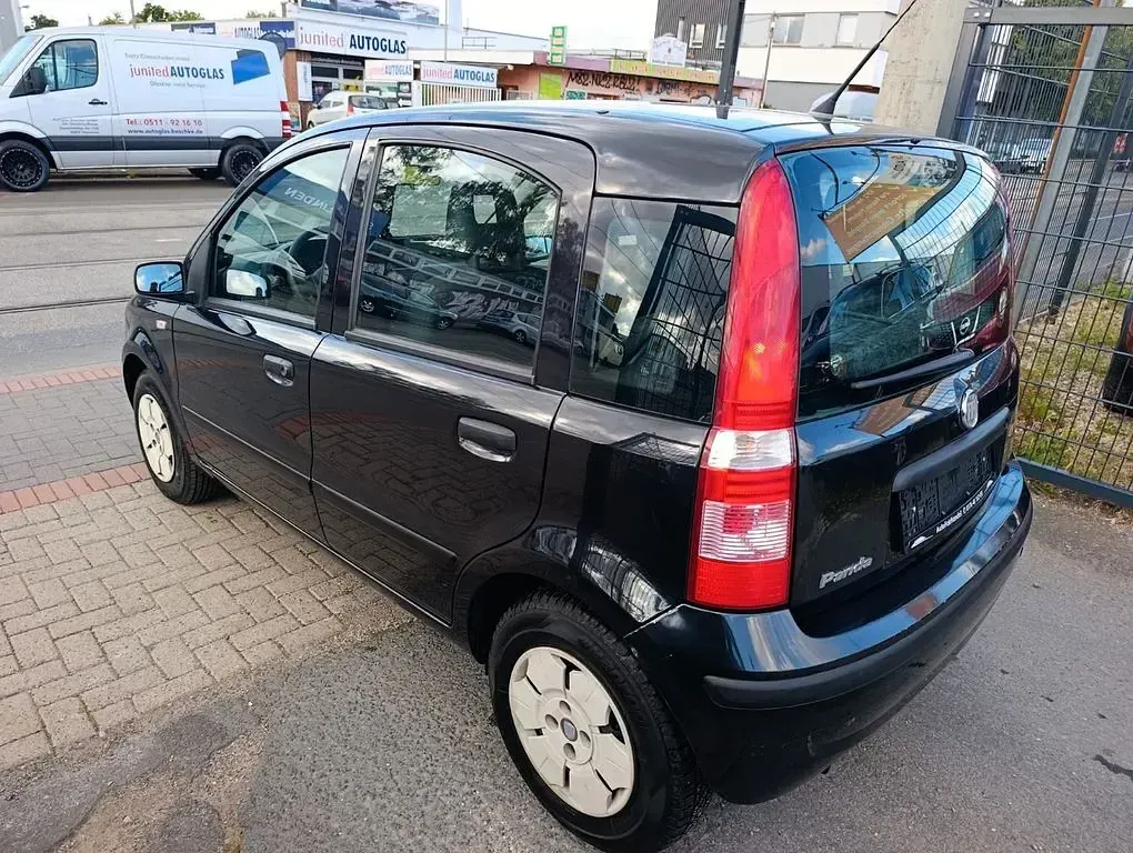 Gebraucht Fiat Panda Active 54 PS (39 kW) 2009 Schwarz Kleinwagen