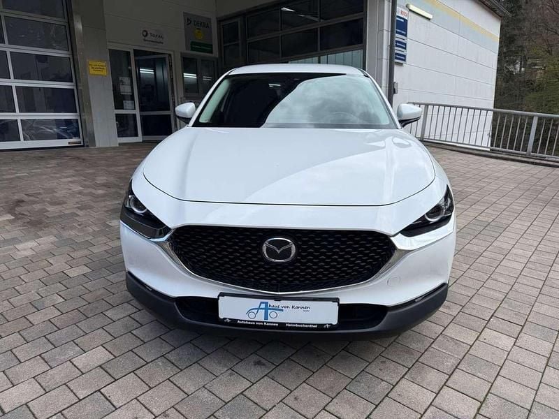 Gebraucht Mazda CX-30 Sky 122 PS (89 kW) 2022 Weiß SUV