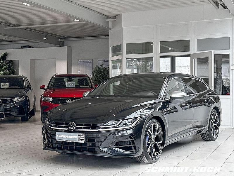 Gebraucht VW Arteon R 320 PS (235 kW) 2024 Deep black perleffekt (schwarz) Kombi