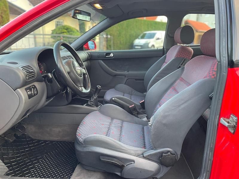 Rot Gebraucht 1999 Audi A3 Limousine | 500 € (Guter Preis) - Bild 1/4