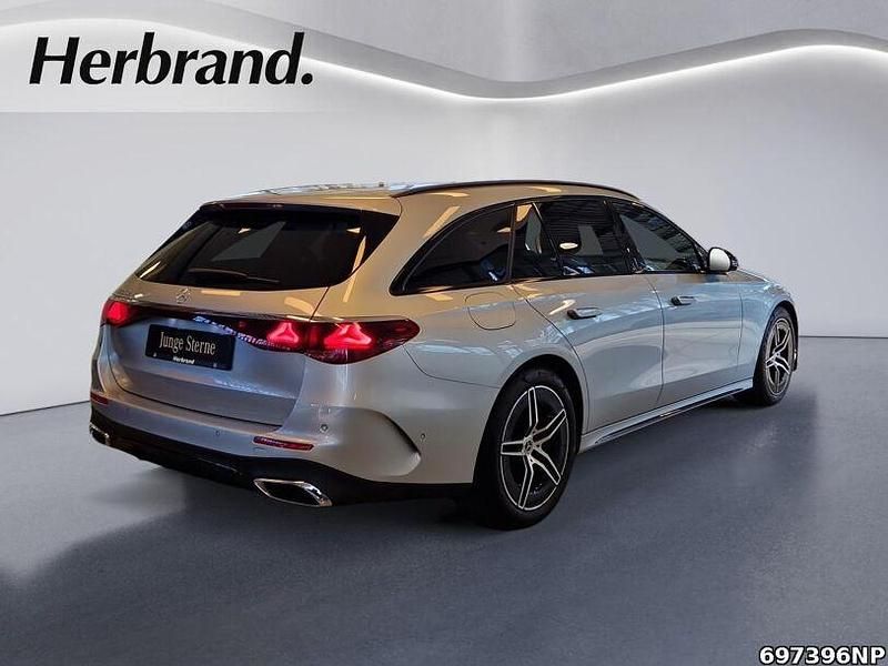 Gebraucht Mercedes E220 AMG line 360 PS (264 kW) 2025 Metalliclack hightechsilber Kombi