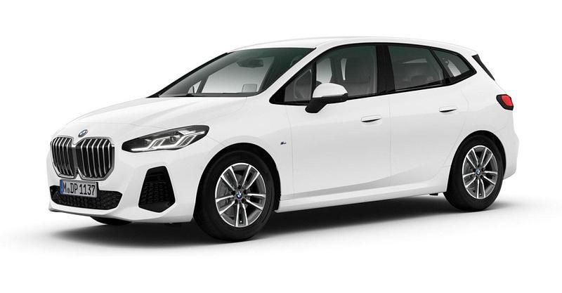 Weiß Gebraucht 2025 BMW 220 Active Tourer Comfort Edition Van / Kleinbus | 41.351 € (Etwas zu teuer) - Bild 1/4