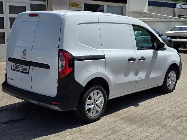 Gebraucht Renault Kangoo Rapid Extra 102 PS (75 kW) 2022 Weiss Van / Kleinbus