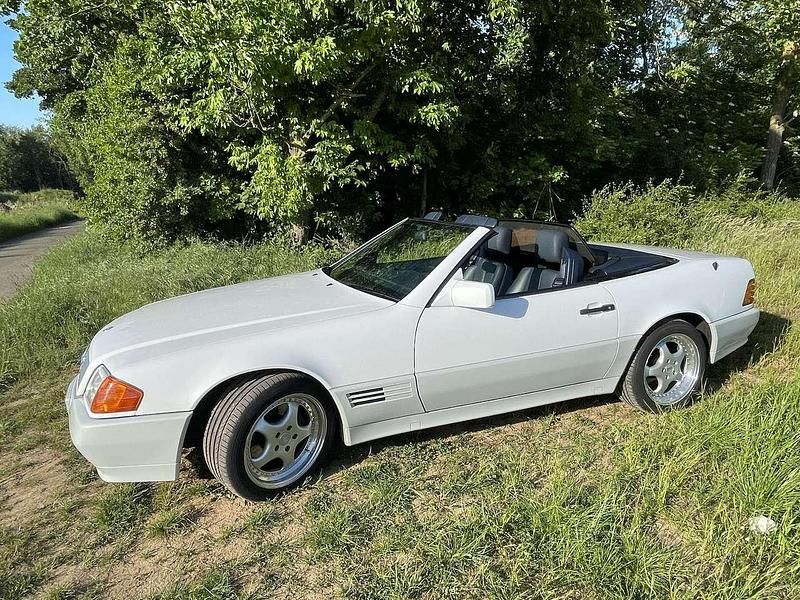 Weiß Gebraucht 1992 Mercedes SL300 Cabrio | 20.000 € - Bild 1/4
