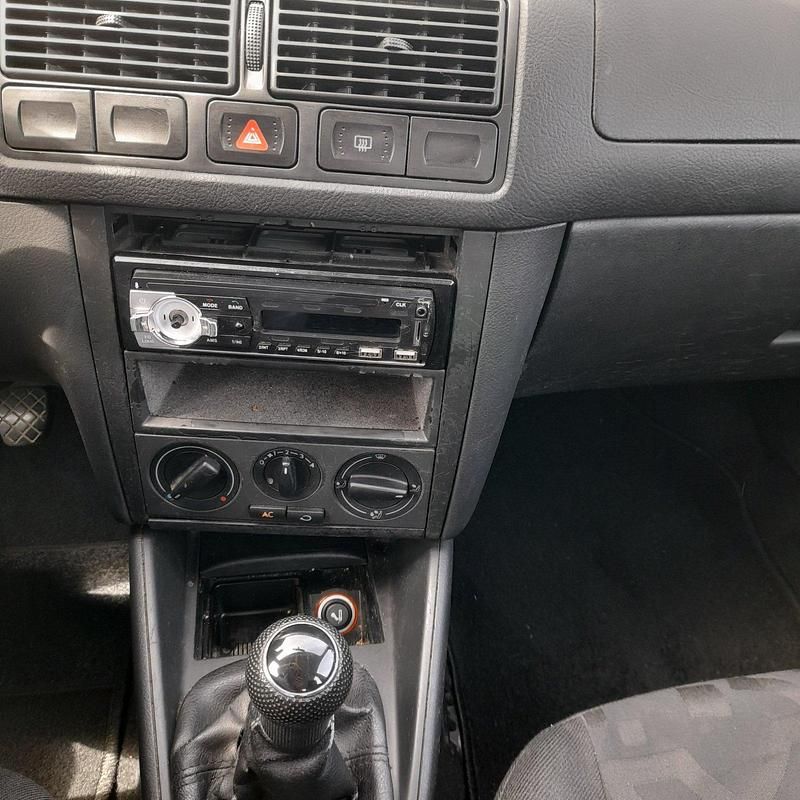 Gebraucht VW Golf IV 75 PS (55 kW) 1998 Rot Limousine