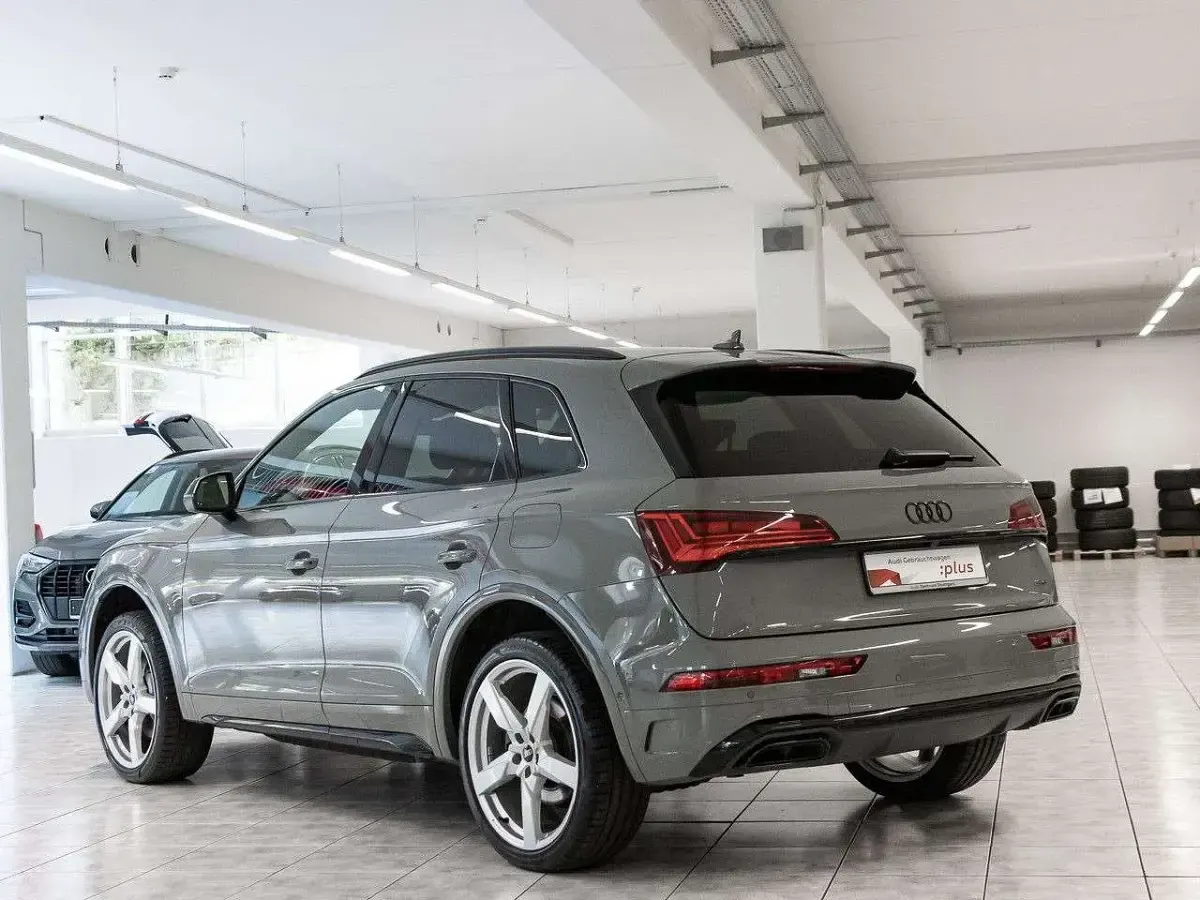 Gebraucht Audi Q5 S-Line 299 PS (219 kW) 2022 Quantumgrau SUV