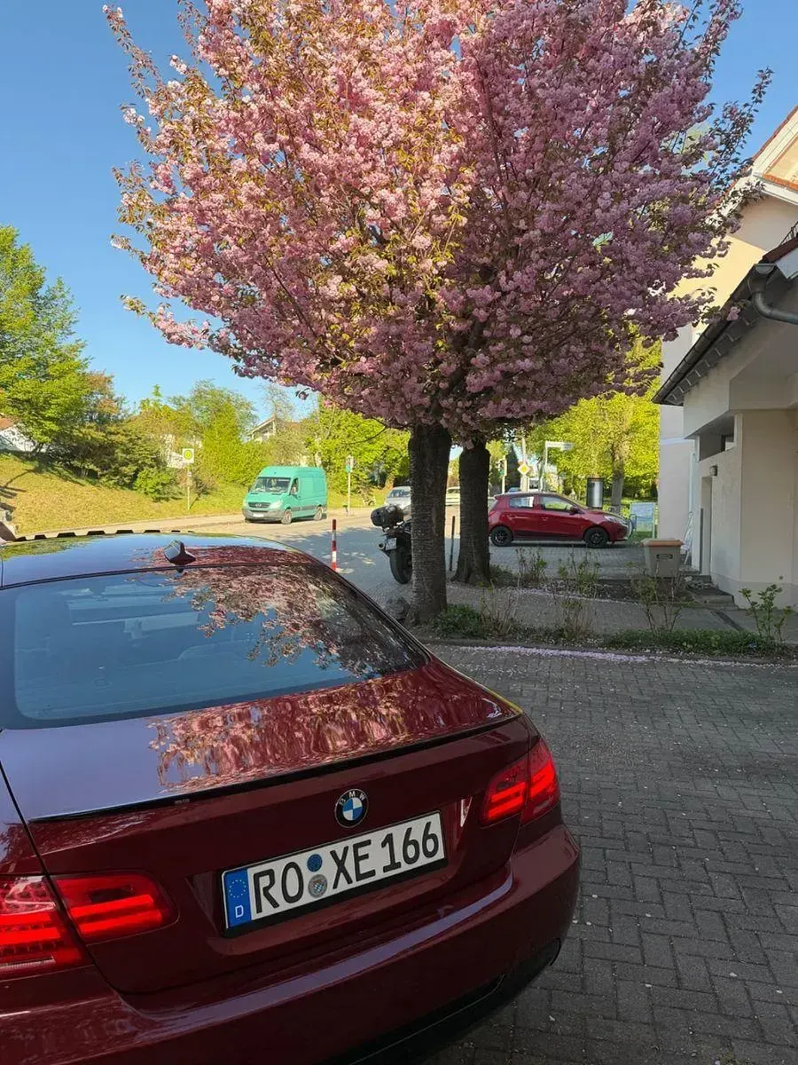 Gebraucht BMW 325 M Sport 218 PS (160 kW) 2011 Rot Coupé