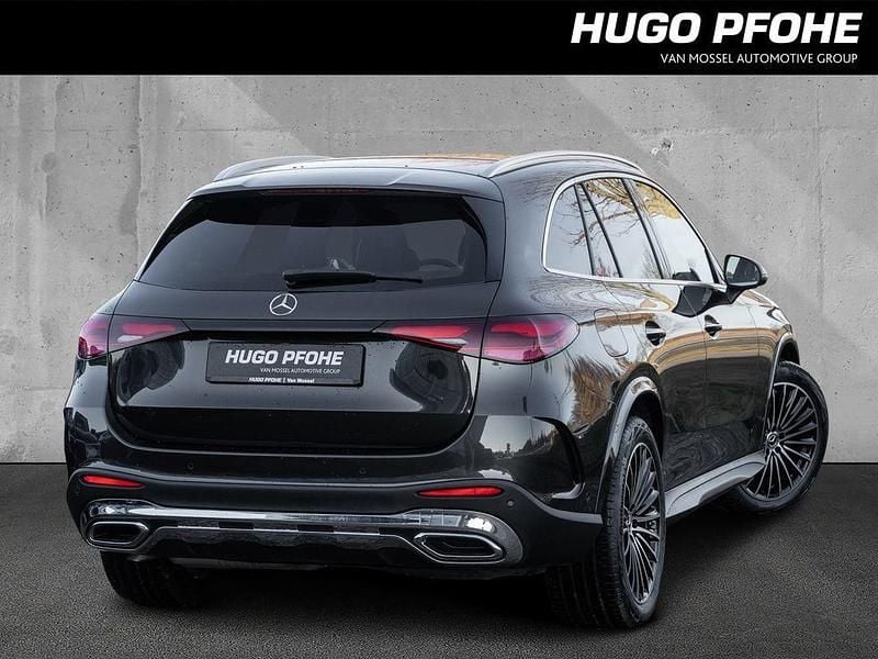Gebraucht Mercedes GLC300 AMG line 269 PS (197 kW) 2025 Grau SUV
