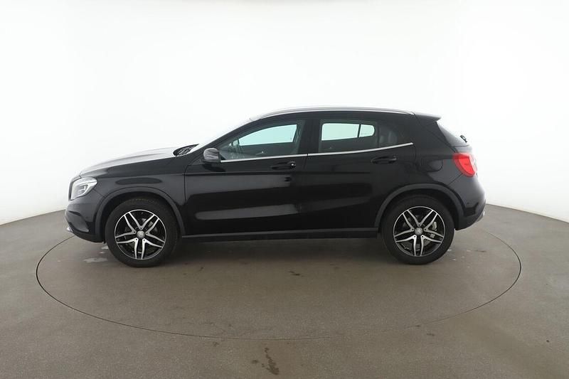 Gebraucht Mercedes GLA180 Urban 109 PS (80 kW) 2016 Schwarz SUV