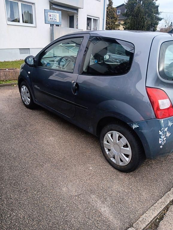 Second-hand Renault Twingo 75 CP (55 kW) 2009 Hatchback