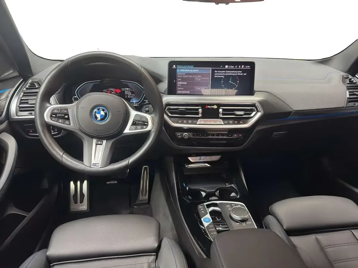 Gebraucht BMW iX3 Sport Line 210 kW (286 PS) 2024 Grau SUV