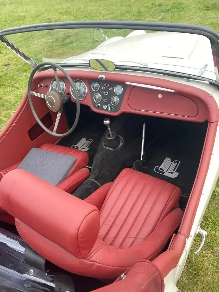 Gebraucht Triumph TR3 102 PS (75 kW) 1952 Weiß Cabrio