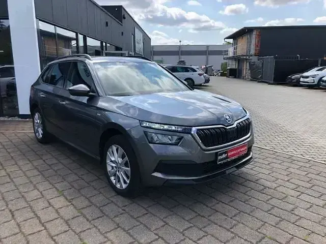 Gebraucht Skoda Kamiq Tour 150 PS (110 kW) 2022 Graphitegrau metallic SUV