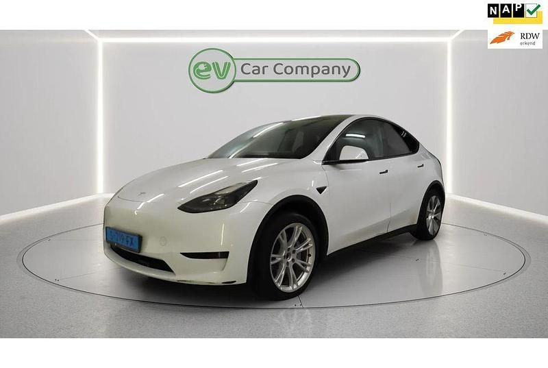 Gebraucht Tesla Model Y RWD 175 kW (238 PS) 2022 Weiß SUV