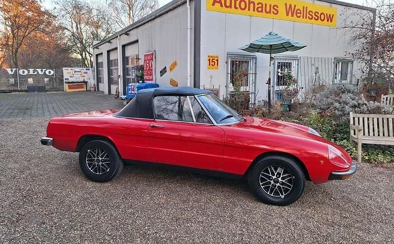 Gebraucht Alfa Romeo GT Junior 87 PS (63 kW) 1970 Rot Cabrio
