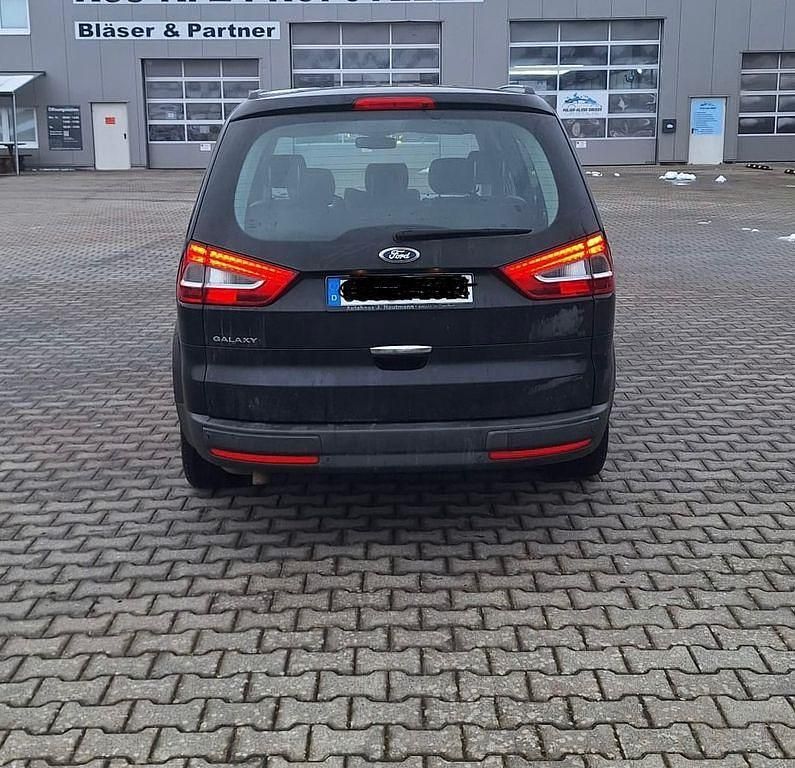 Gebraucht Ford Galaxy Titanium 140 PS (102 kW) 2014 Schwarz Van / Kleinbus
