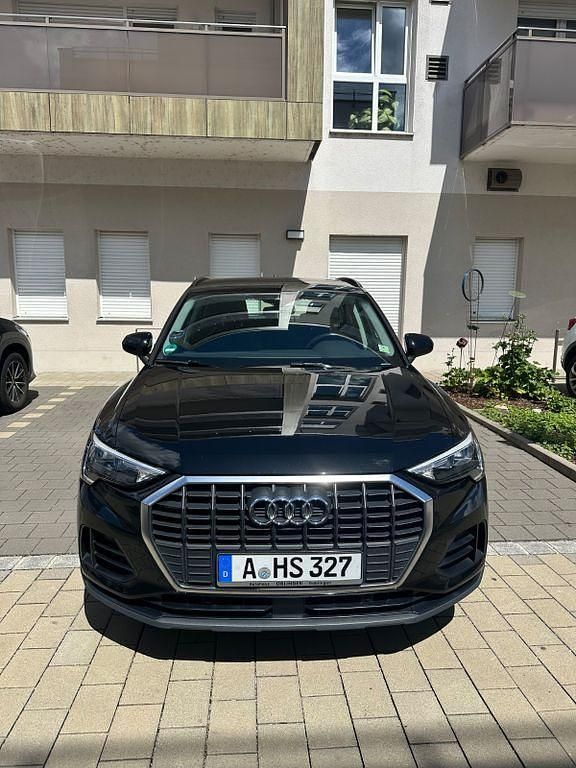 Schwarz Gebraucht 2019 Audi Q3 SUV | 20.500 € (Superpreis) - Bild 1/4