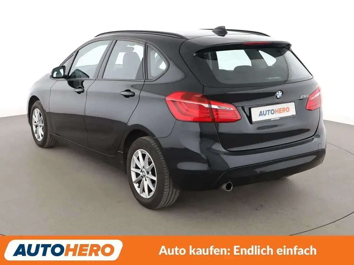 Gebraucht BMW 216 Active Tourer Advantage 102 PS (75 kW) 2016 Saphirschwarz Van / Kleinbus