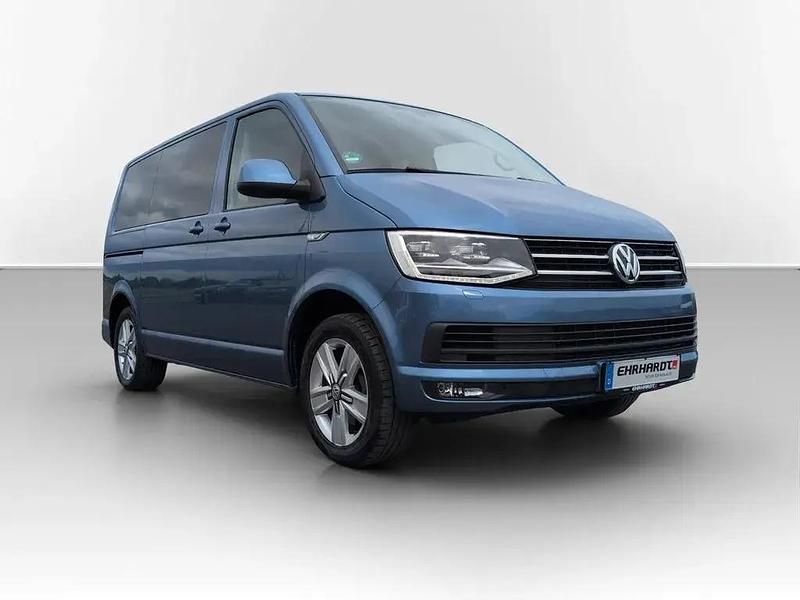 Gebraucht VW Multivan Comfortline 150 PS (110 kW) 2018 Blau Van