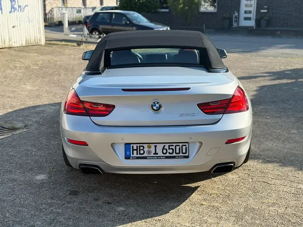 Gebraucht BMW 650 408 PS (300 kW) 2011 Silber Coupé