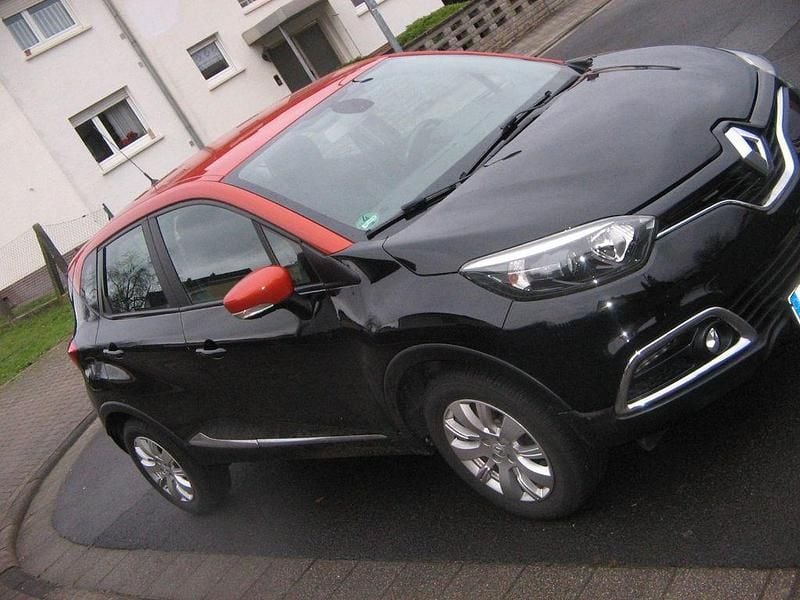Gebraucht Renault Captur Life 90 PS (66 kW) 2017 Schwarz SUV