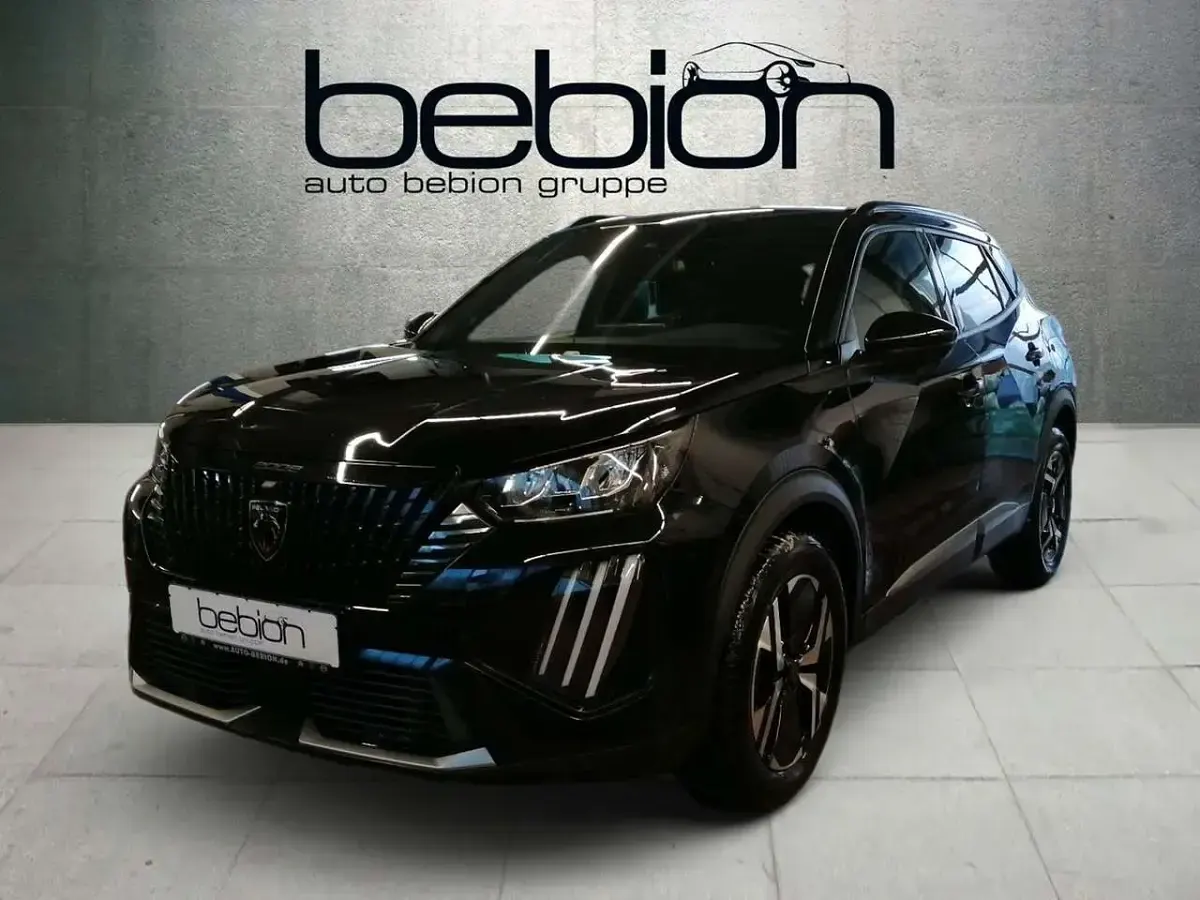 Gebraucht Peugeot 2008 Allure 129 PS (94 kW) 2024 SUV