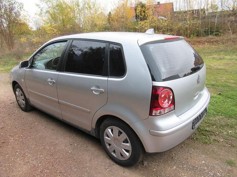 Gebraucht VW Polo Cricket 54 PS (39 kW) 2004 Schwarz Kleinwagen