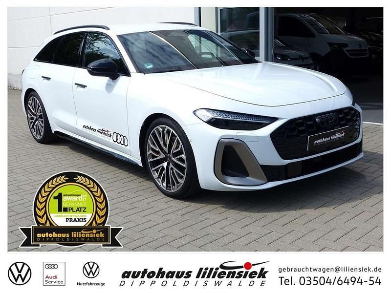 Weiß Gebraucht 2025 Audi A5 Edition .1 Coupé | 65.950 € (Fairer Preis) - Bild 1/4