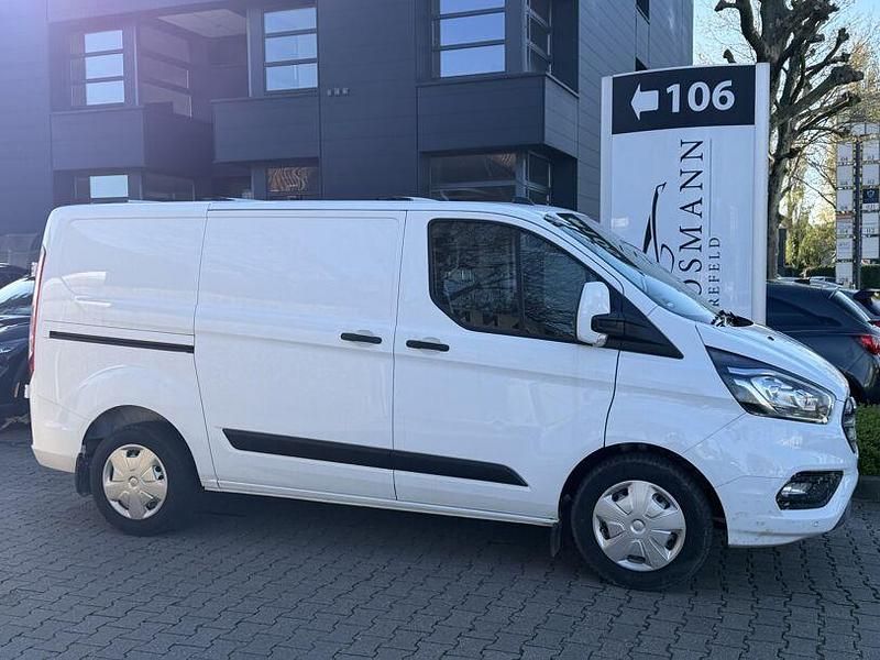 Gebraucht Ford Transit Custom Trend 131 PS (96 kW) 2022 Weiß Pickup