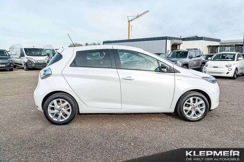 Gebraucht Renault Zoe LIMITED 80 kW (109 PS) 2019 Weiß Kleinwagen
