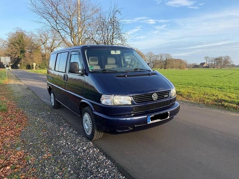 Blau Gebraucht 2003 VW Caravelle Van / Kleinbus | 15.499 € - Bild 1/4