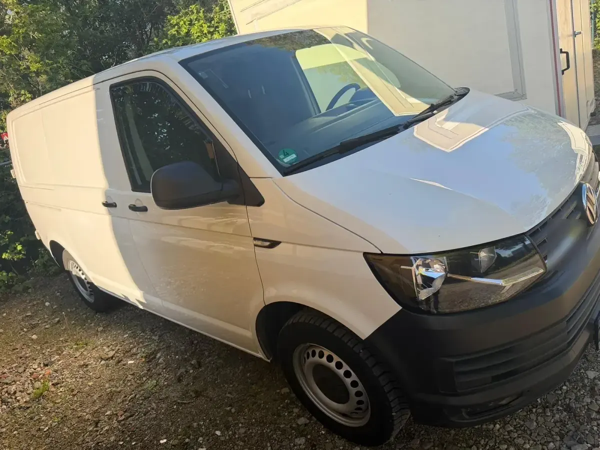 Używany VW Transporter 140 KM (102 kW) 2016 Biały Van