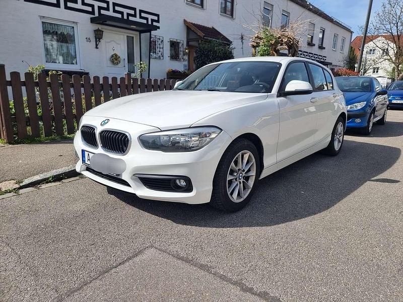 Gebraucht BMW 116 Advantage 109 PS (80 kW) 2016 Weiß Kleinwagen
