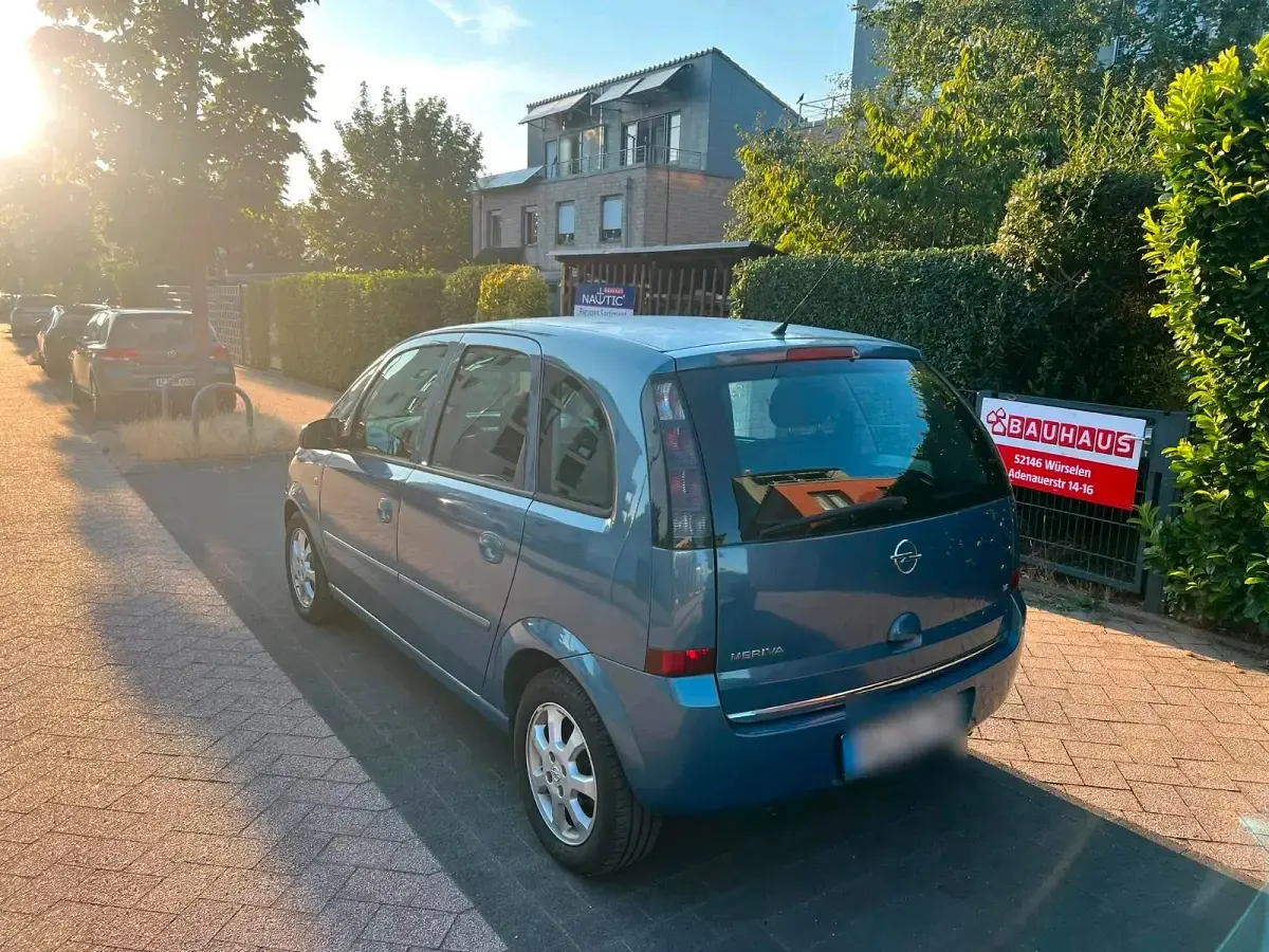 Gebraucht Opel Meriva 105 PS (77 kW) 2008 Silber Van / Kleinbus