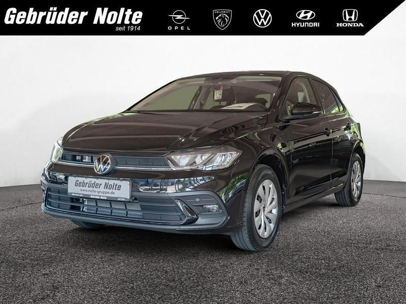 Schwarz / Neu 2025 VW Polo Life Limousine | 29.950 € (Teuer) - Bild 1/4