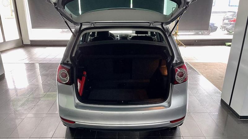 Gebraucht VW Golf Plus Cross 105 PS (77 kW) 2012 Silber Van / Kleinbus