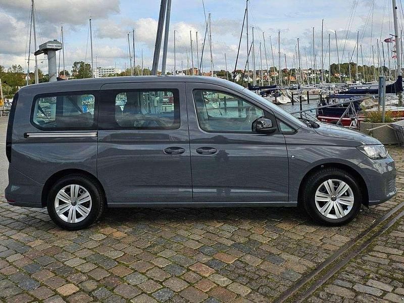 Grau Gebraucht 2024 VW Caddy Maxi Van / Kleinbus | 29.900 € - Bild 1/2