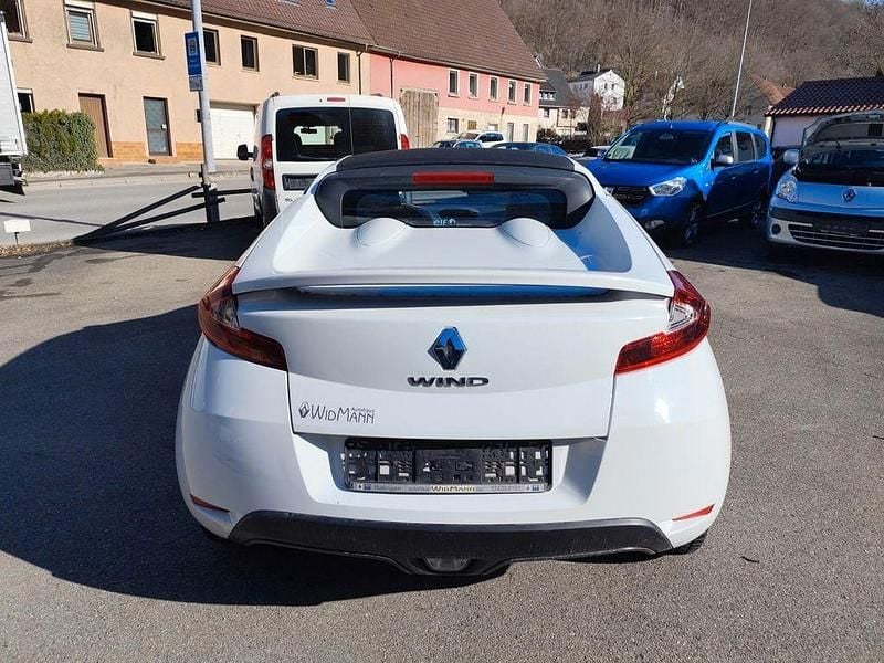 Gebraucht Renault Wind Dynamique 101 PS (74 kW) 2010 Gletscherweiss Cabrio