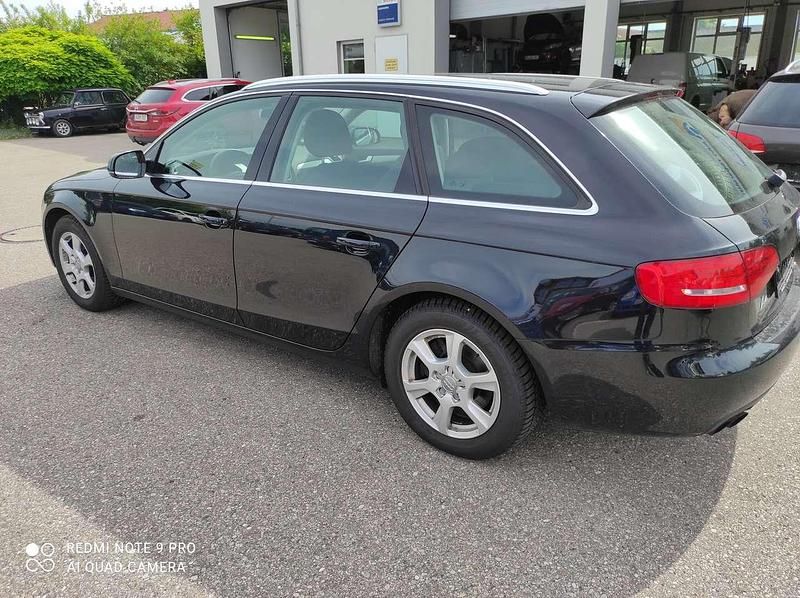 Gebraucht Audi A4 Ambiente 160 PS (117 kW) 2009 Phantomschwarz perleffekt Kombi
