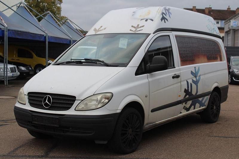 Weiß Gebraucht 2007 Mercedes Vito Van / Kleinbus | 4.999 € (Superpreis) - Bild 1/4