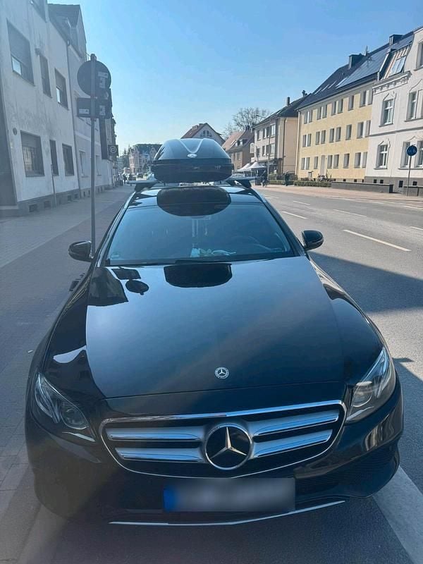 Second-hand Mercedes E250 211 CP (155 kW) 2017 Negru Break