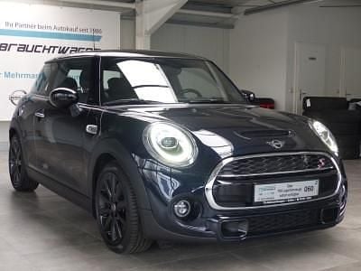 Second-hand Mini Cooper S Chili 178 CP (130 kW) 2020 Negru Hatchback