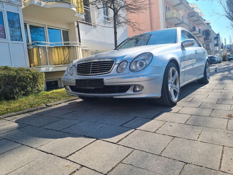 Gebraucht 2005 Mercedes E280 Limousine | 2.900 € (Fairer Preis) - Bild 1/4
