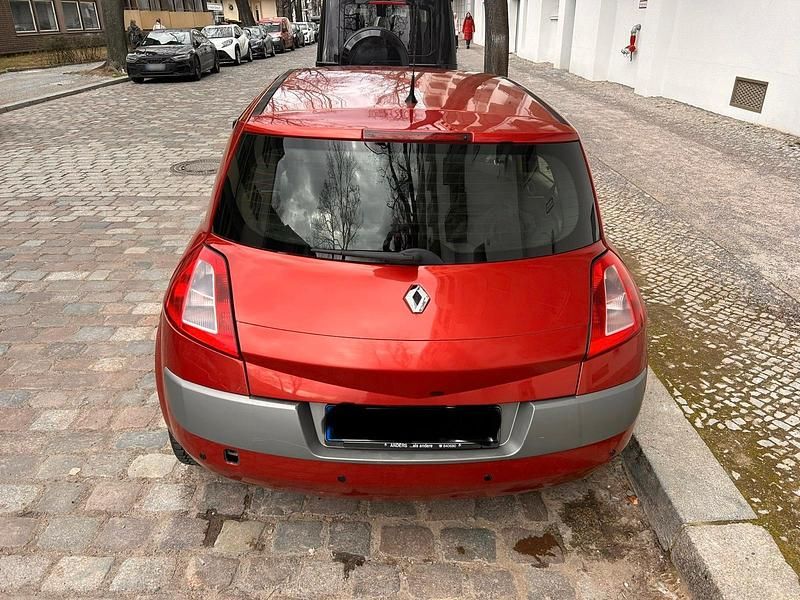 Gebraucht Renault Mégane II 131 PS (96 kW) 2007 Rot Kleinwagen
