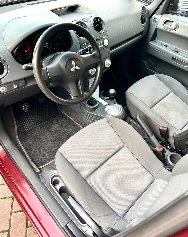Gebraucht Mitsubishi Colt 95 PS (69 kW) 2005 Rot Kleinwagen